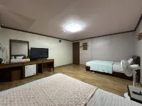 Namwon Samick - Motels