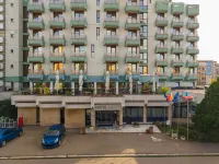Hotel Sarmis - Bãi đậu xe