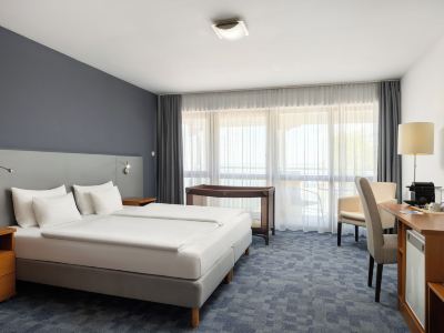 Hotel Yacht Wellness & Business