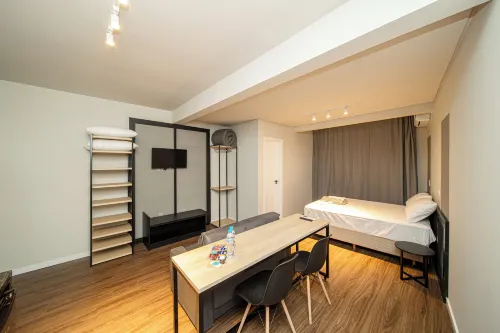 Apez Smart Studio - 3 étoiles
