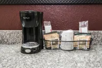 Red Roof Inn & Suites Galloway - Gym