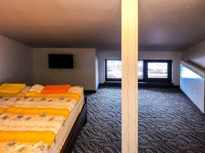 358 戈爾諾特拉皮酒店 - 7 居公寓