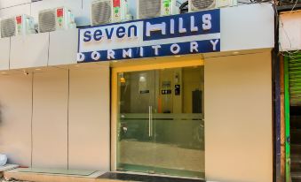 Seven Hills Dormitory - Hostel
