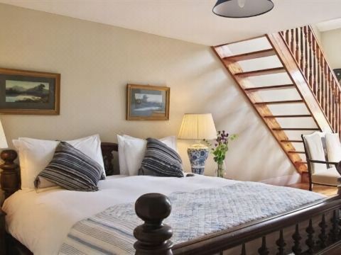 Viewmount House - Housity