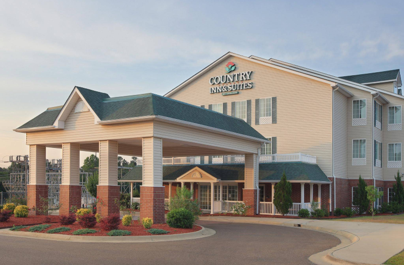 hilton hotels in el dorado ar
