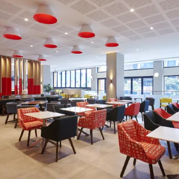 Holiday Inn Express BRISBANE CENTRAL by IHG Отели рядом с достопримечательностью «Кастом Хаус»