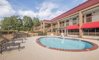 Red Roof Inn Tupelo