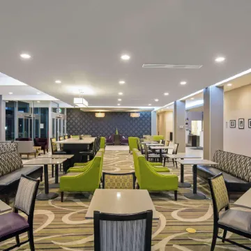 La Quinta Inn & Suites by Wyndham Cedar City