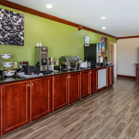 Sleep Inn & Suites