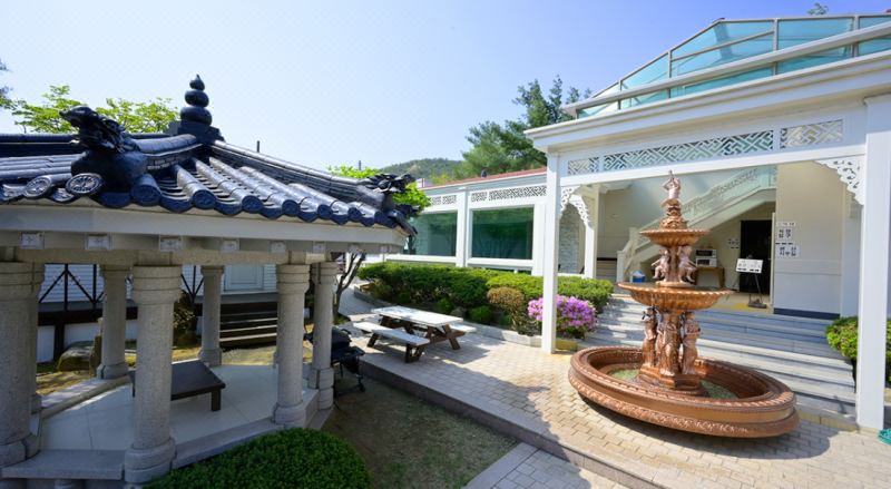 괴산 예그리나펜션 대표 이미지