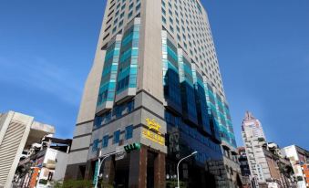 4. 타이슈가 호텔 ..