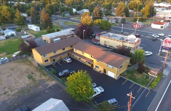 城鎮房屋酒店&套房