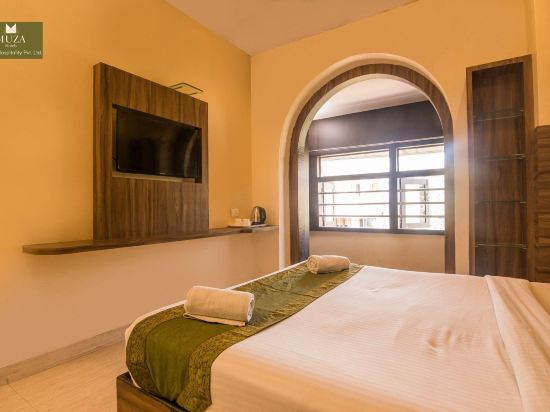 Muza Hotels Colaba
