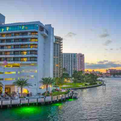 Waterstone Resort & Marina Boca Raton, Curio Collection by Hilton Hotel Exterior