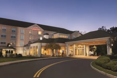 Hilton Garden Inn Bridgewater Отели в г. Бранчберг