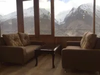 Embassy Villa Suites Hôtels à : Karimabad