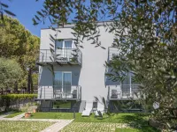 Insula Felix - Deluxe Double or Twin Room with Lake View Moniga del Garda otelleri