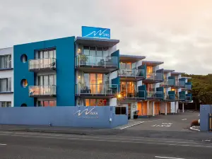 Waves by Kaikoura Holiday Home