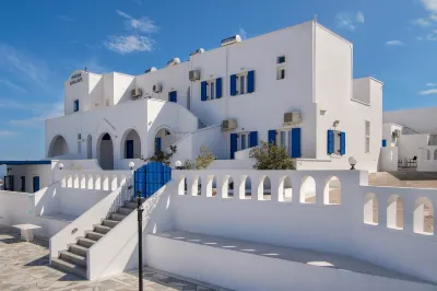 Villa Kavallaris & Apartments Hotels near Santorini Thira Airport