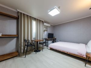 Daejeon Yuseong Lemon Tree Hotel