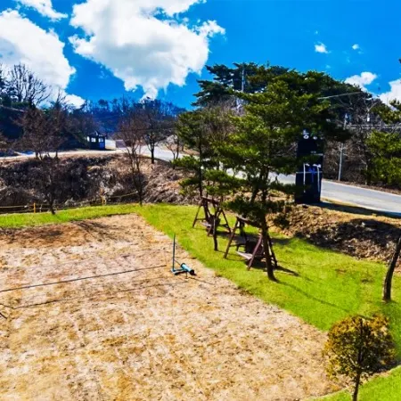 Jecheon Neunggangsong Pension Отели рядом с достопримечательностью «Храм Чонбанса»
