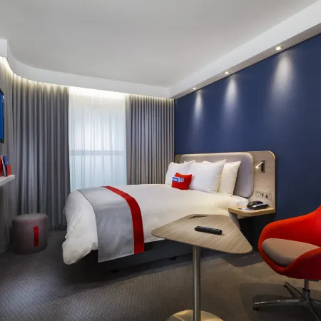Holiday Inn Express PARIS - VELIZY by IHG
