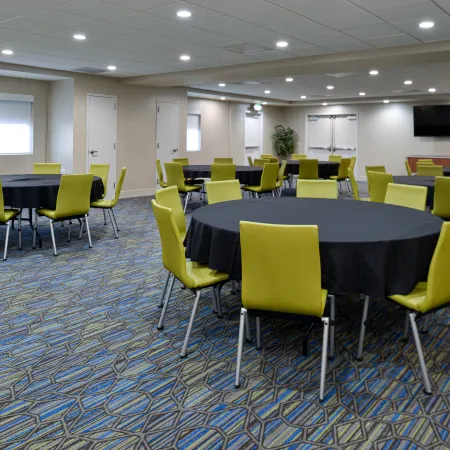 Holiday Inn Express LODI by IHG