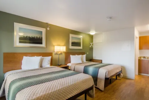 HomeTowne Studios Lake Charles - Sulphur Hotels in Calcasieu Parish