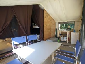 Camping les Routes de Provence