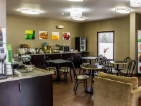 Quality Inn Kinston Hwy 70 Hotels in Kinston