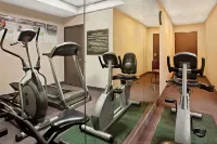 Ramada by Wyndham Pearl/Jackson Airport Hotels in Brandon