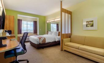 Quality Inn & Suites Lehigh Acres Fort Myers