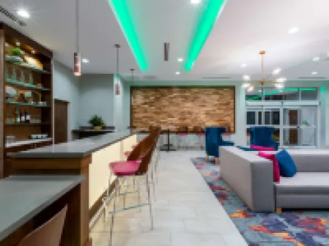 La Quinta by Wyndham Altoona des Moines Hotels in Polk County