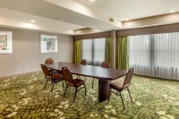 Quality Suites Sherman Hotels in Sherman