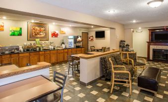 Quality Inn & Suites Marinette