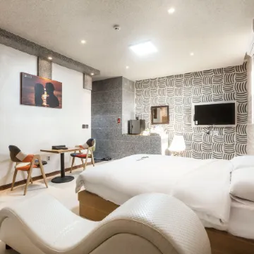 Anseong Yajasu Self Check-in Motel