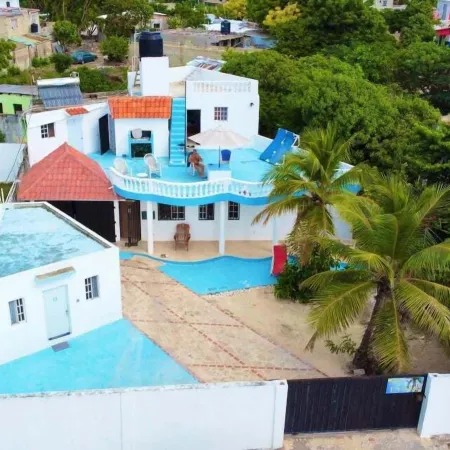 Guesthouse Villa la Isla
