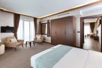 Sera Lake Resort Hotel Spa & Aparts Hôtels à : Mataraci Mahallesi