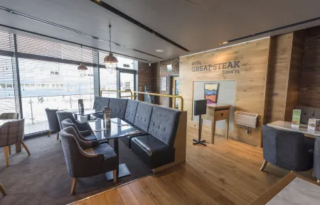 Premier Inn Birmingham South (Longbridge) Отели в г. Катсхилл энд Север Марлбрук