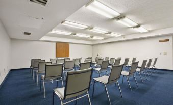 Days Inn by Wyndham Buena Park