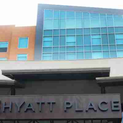 Hyatt Place San Jose Pinares Hotel Exterior
