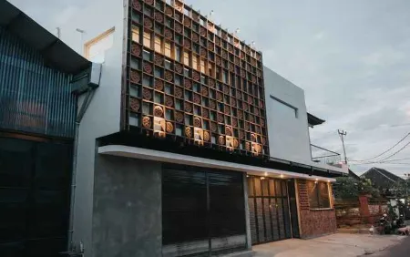 Sare Homestay and Artspace Sanur