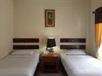 Arondari Hotel - parking