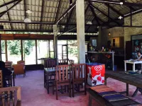 Chiang Dao Hut - bar