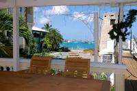 Club Comanche Hotel, St. Croix Hotels in Northcentral
