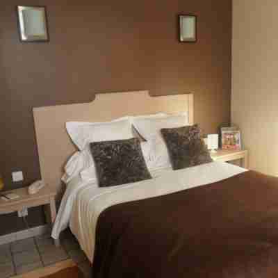 Hotel La Buissonniere Rooms