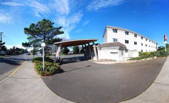 Coastal Inn by OYO Lincoln City - Oregon Coast Hwy