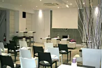 Hotel Montebello - 3-Star