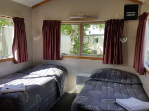 High Country Motel & Backpackers