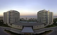 Porto Bello Hotel Resort & Spa